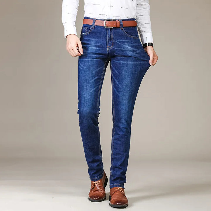 Jeans | Lige, afslappede stretchjeans