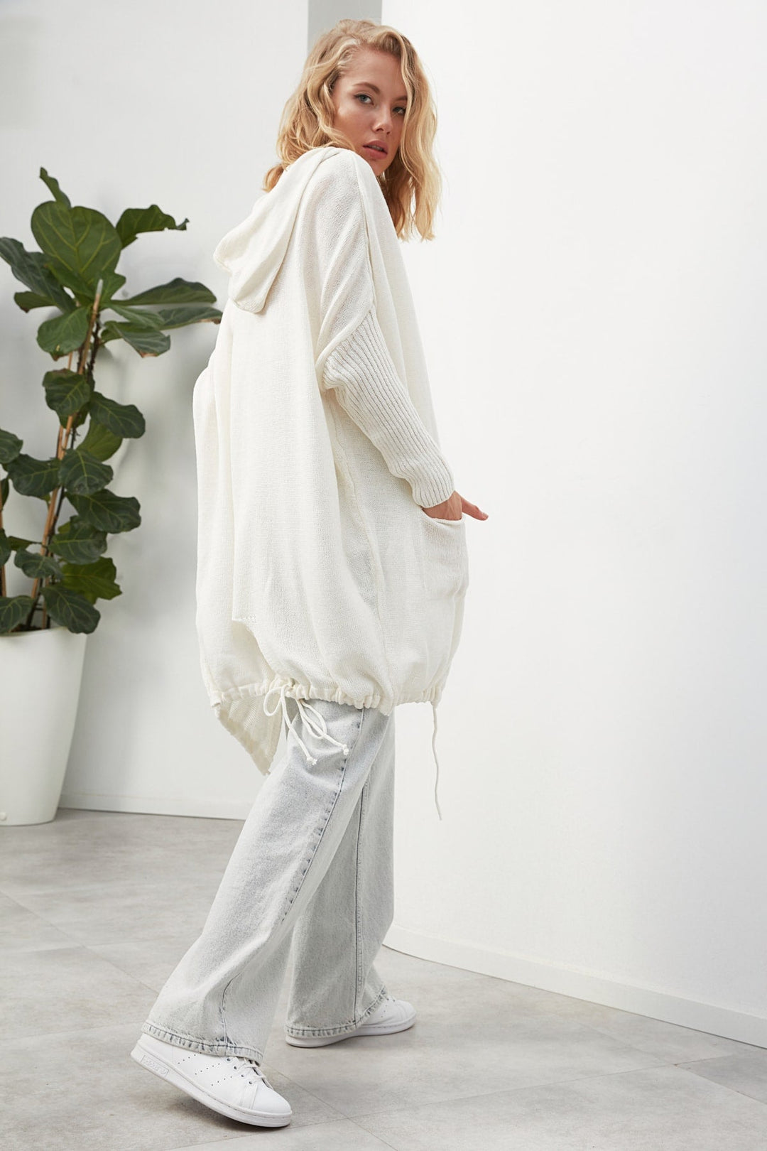 Emma lang strikkjakke | Myk og behagelig loungewear