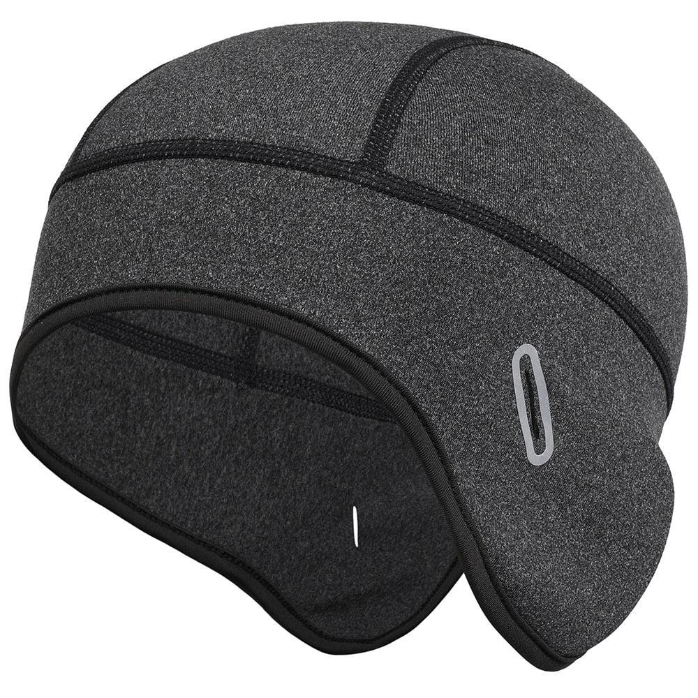 Winter hat | The perfect winter hat to wear under the helmet