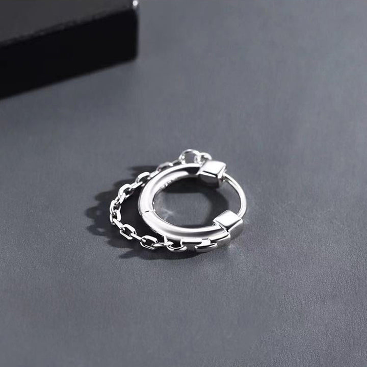 Chain hoop earrings | A fashionable accessory that completes your look